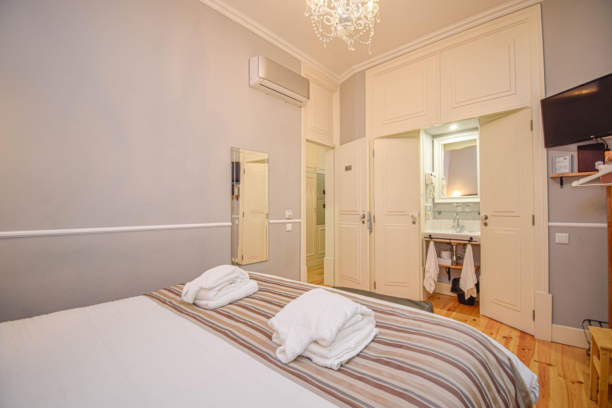 B In B Lisbon Downtown Suites Bagian luar foto