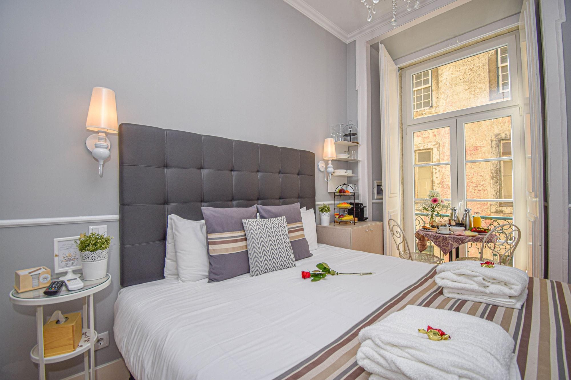 B In B Lisbon Downtown Suites Bagian luar foto