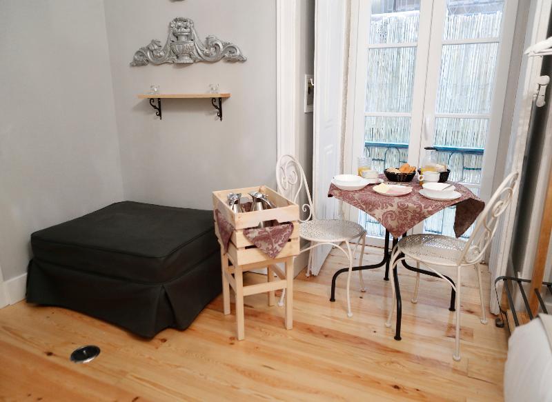 B In B Lisbon Downtown Suites Bagian luar foto