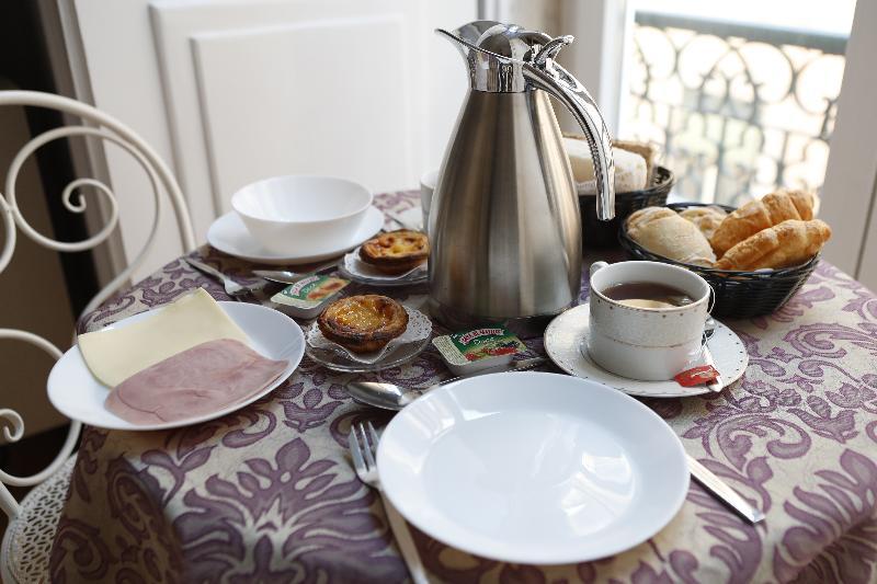B In B Lisbon Downtown Suites Bagian luar foto