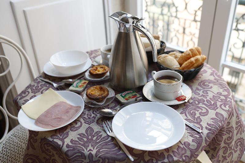 B In B Lisbon Downtown Suites Bagian luar foto